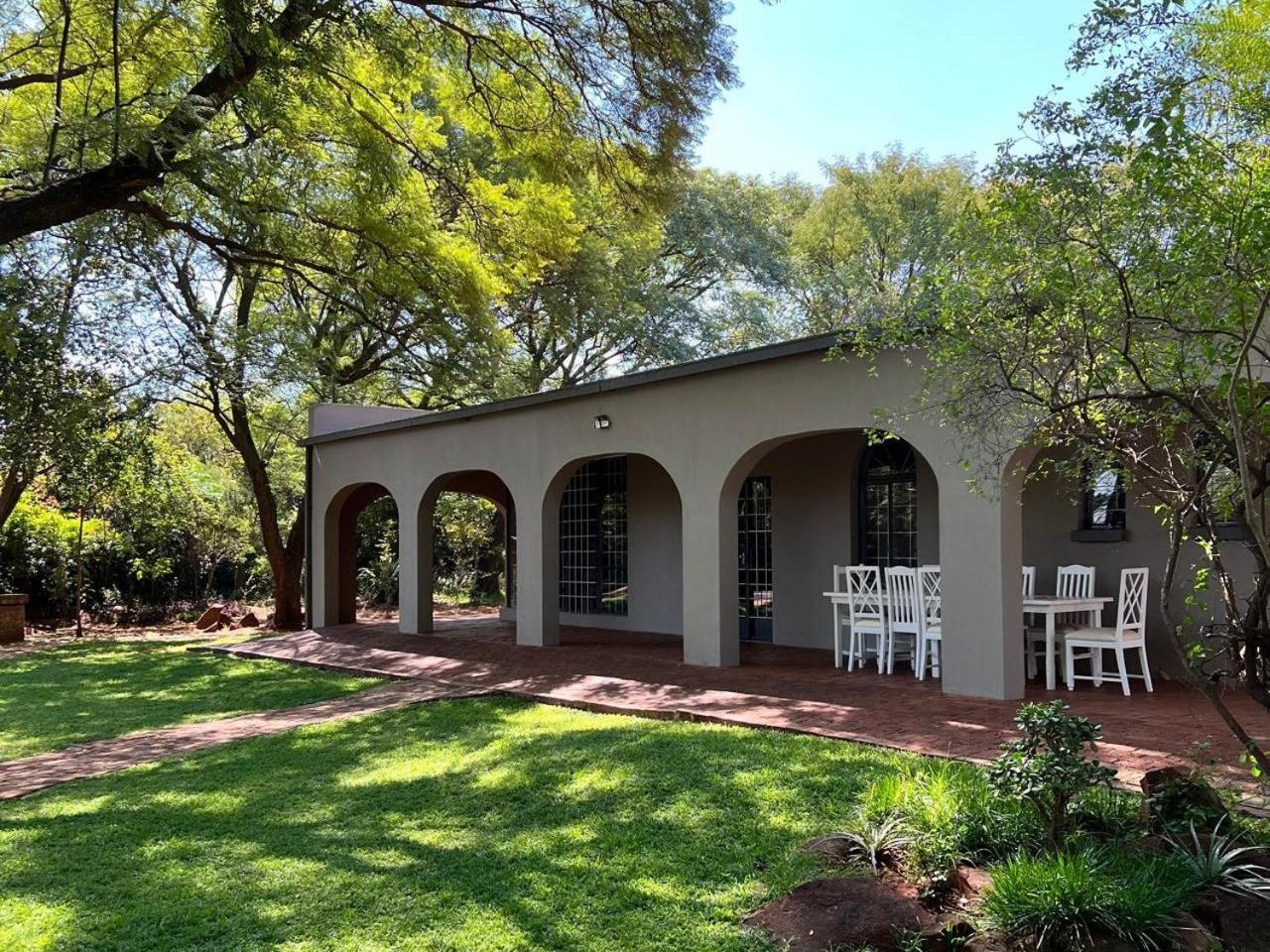 Featherwood Farm & Nyala Lodge Rayton Esterno foto